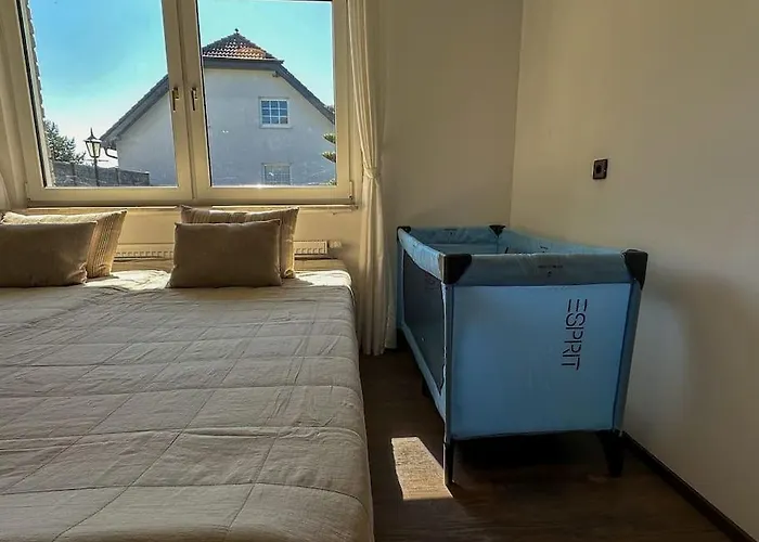 Benedenappartement In Met Uitzicht En Balkon * Winterberg