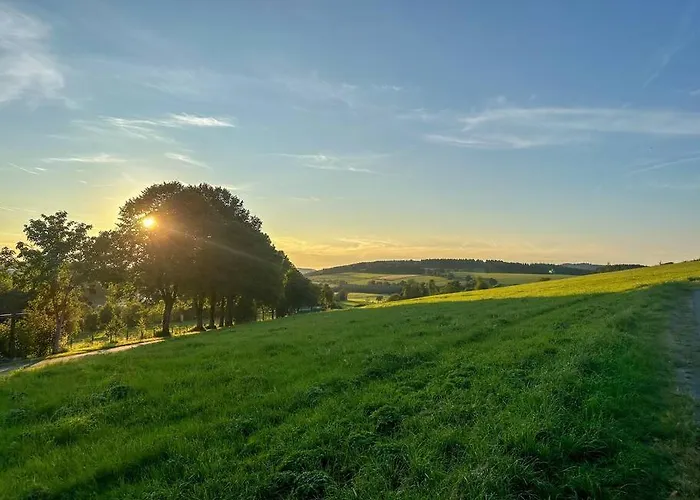 Appartement Benedenappartement In Met Uitzicht En Balkon